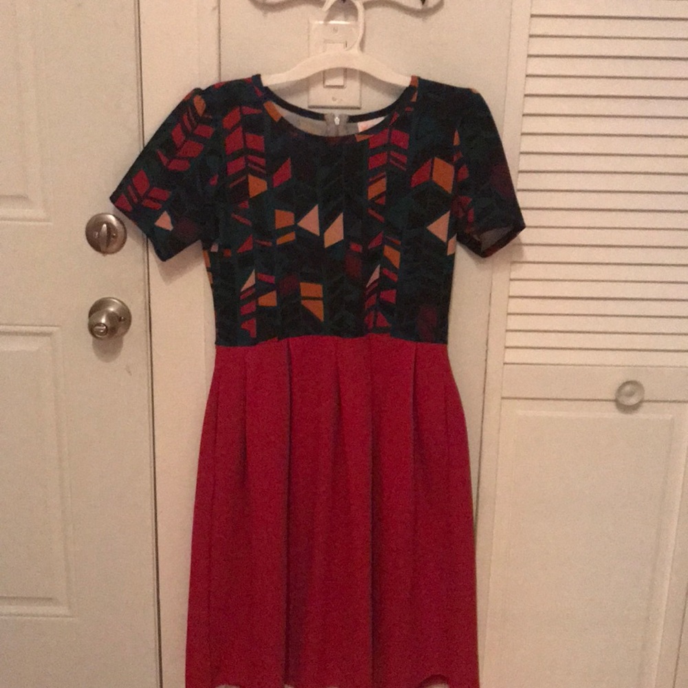 Lularoe Amelia size L